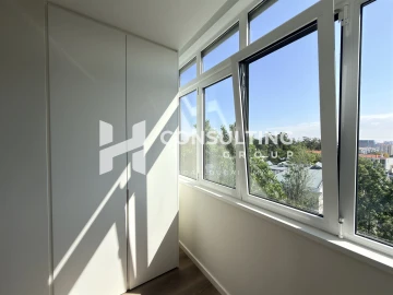 Apartamento T3 para Venda em Benfica