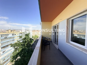 Apartamento T3 para Venda em Benfica