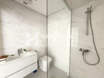 Apartamento T3 para Venda em Benfica