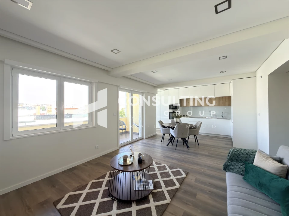 Apartamento T3 para Venda em Benfica Foto 3