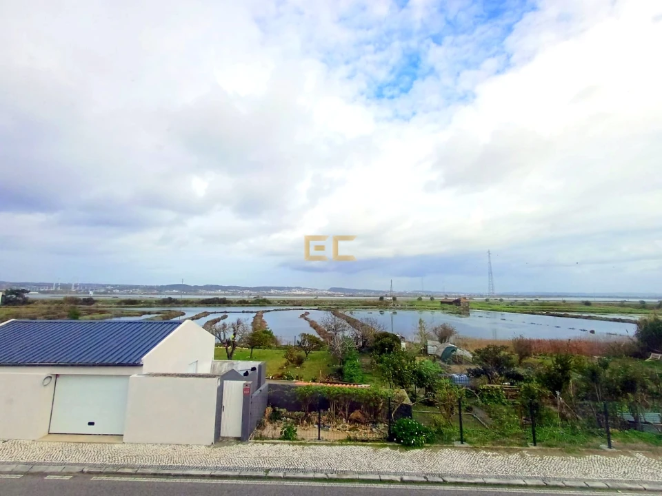 Moradia T4 para Venda em São Pedro Foto 20