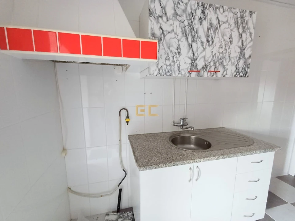Moradia T4 para Venda em São Pedro Foto 14