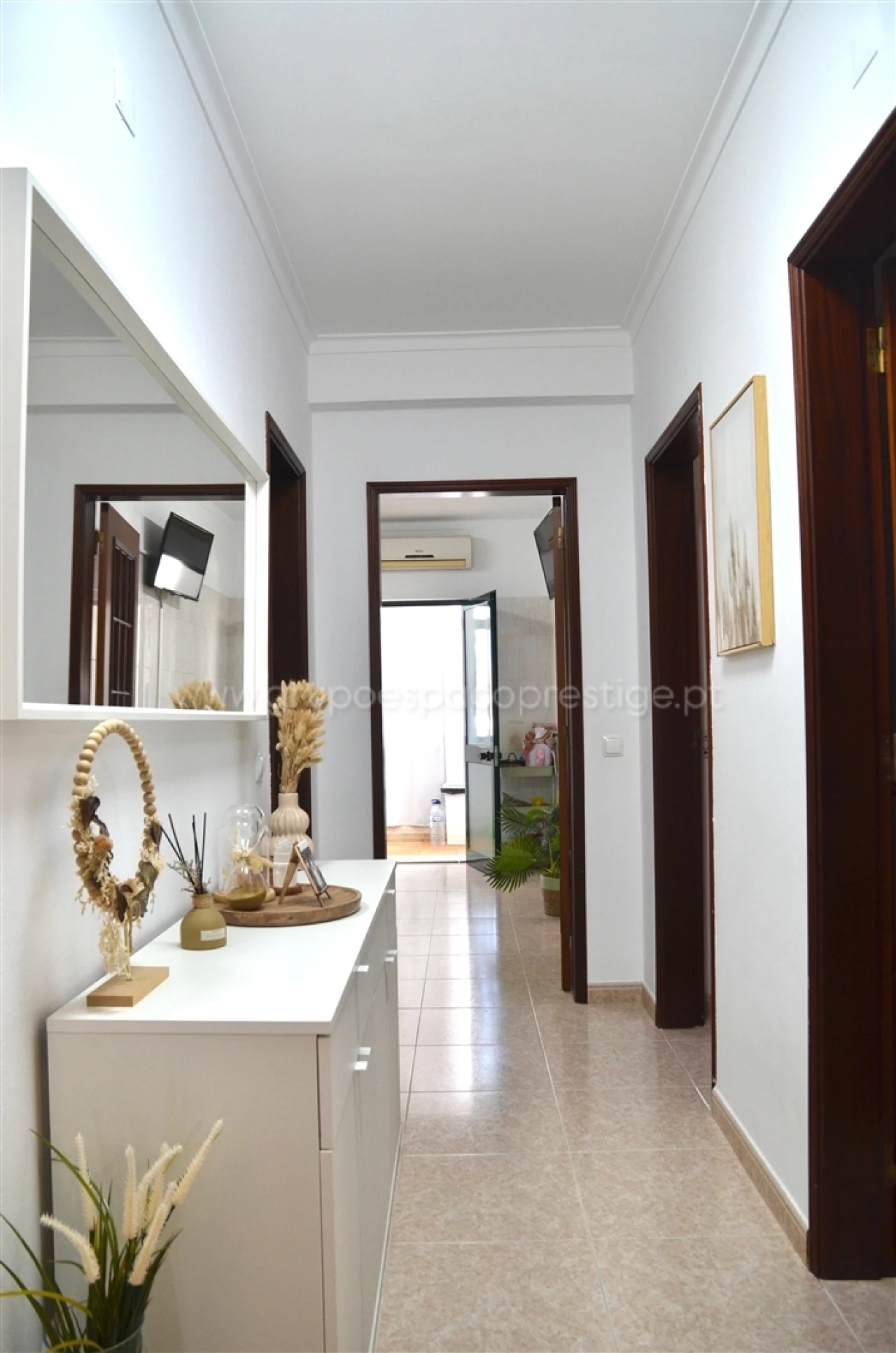 Apartamento T3 para Venda em Quelfes Foto 5