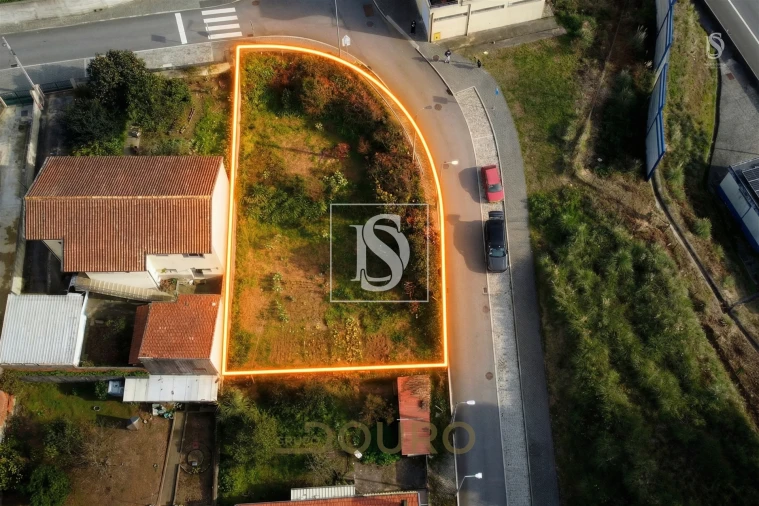 Terreno para Venda em Sandim, Olival, Lever e Crestuma Foto 5
