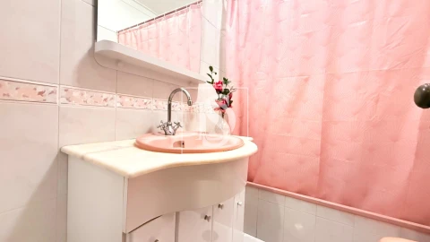 Apartamento T1 para Venda em Alhos Vedros