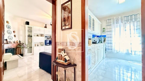 Apartamento T1 para Venda em Alhos Vedros