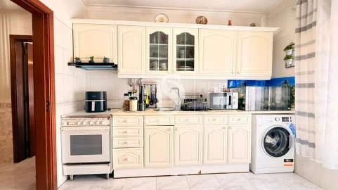 Apartamento T1 para Venda em Alhos Vedros