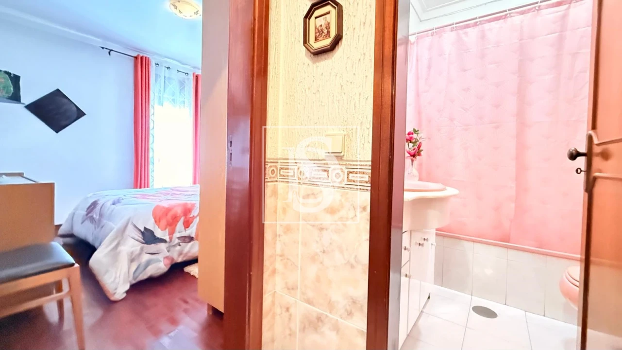 Apartamento T1 para Venda em Alhos Vedros Foto 13