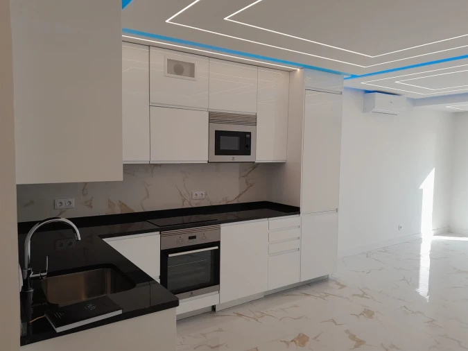 Apartamento T3 para Venda em Quarteira Foto 2