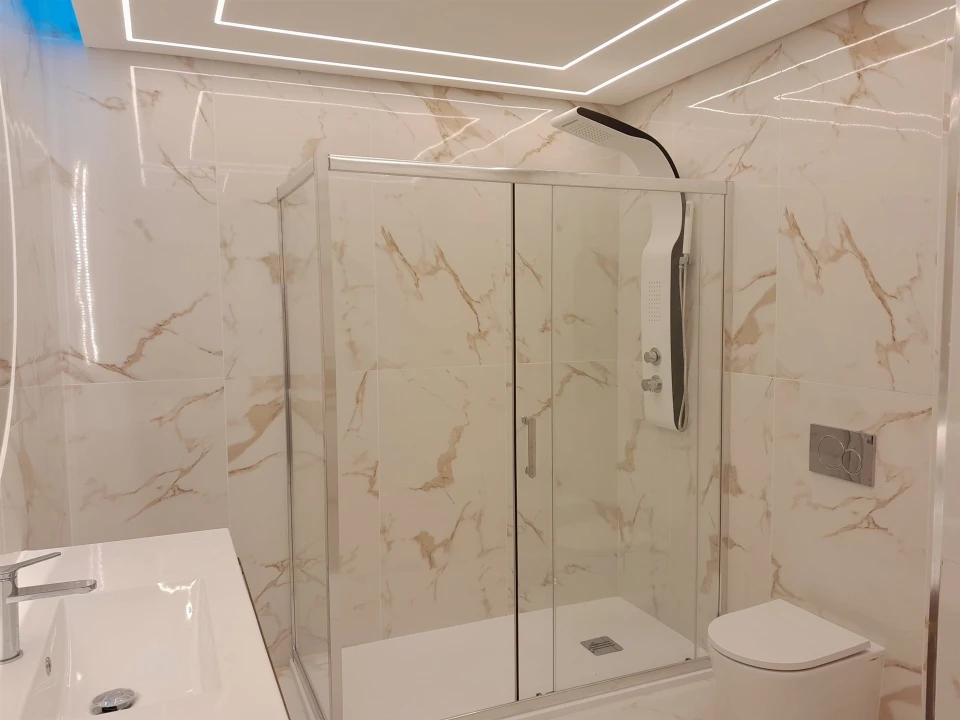 Apartamento T3 para Venda em Quarteira Foto 14