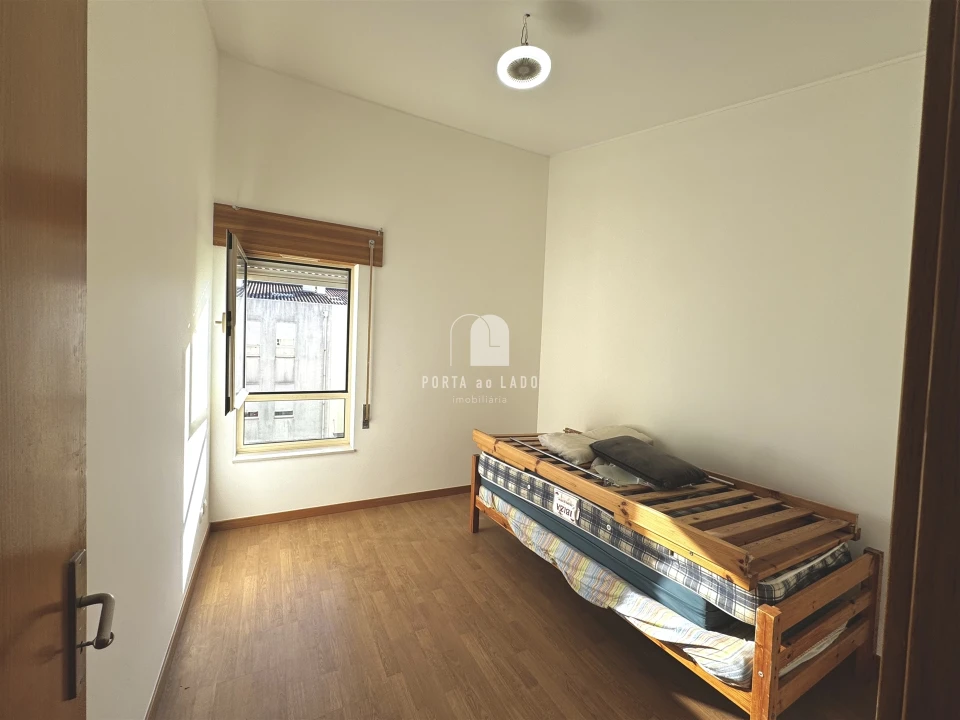 Apartamento T3 para Arrendamento em Gulpilhares e Valadares Foto 18