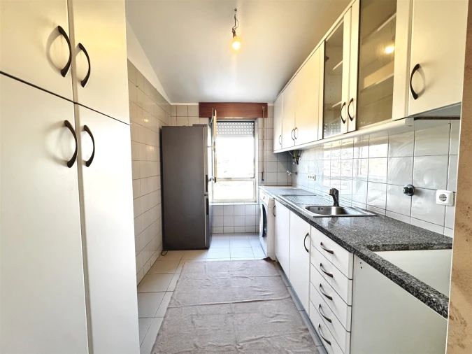 Apartamento T3 para Arrendamento em Gulpilhares e Valadares Foto 9