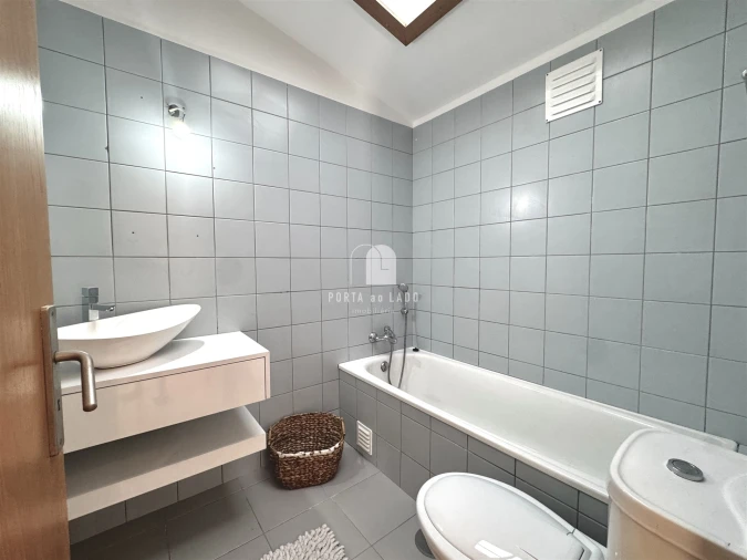Apartamento T3 para Arrendamento em Gulpilhares e Valadares Foto 20