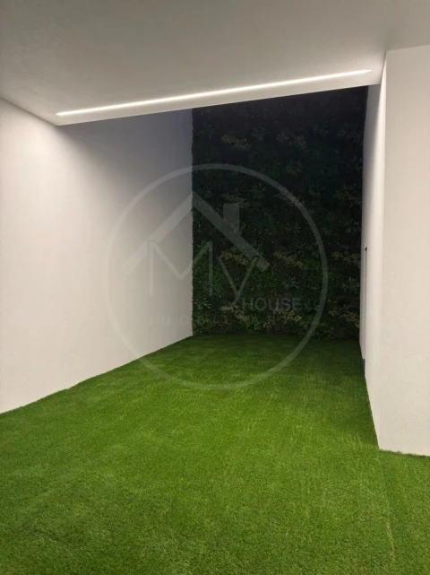 Moradia T3 para Venda em Azurem