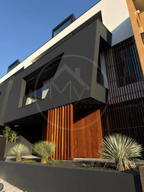 Moradia T3 para Venda em Azurem