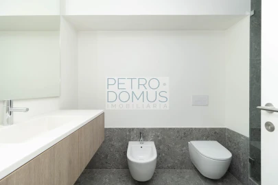 Apartamento T1 para Venda em Avenidas Novas