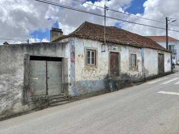 Moradia T2 para Venda em Reguengo Grande