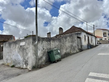 Moradia T2 para Venda em Reguengo Grande