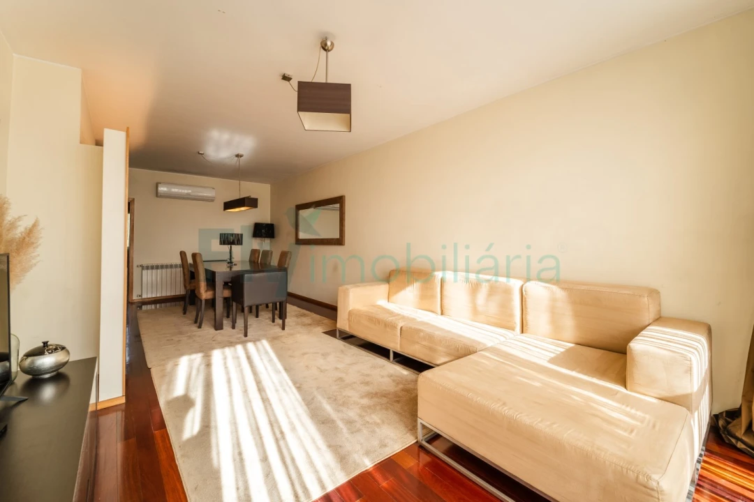 Apartamento T2 para Venda em Caldas de Vizela (São Miguel e São João) Foto 3
