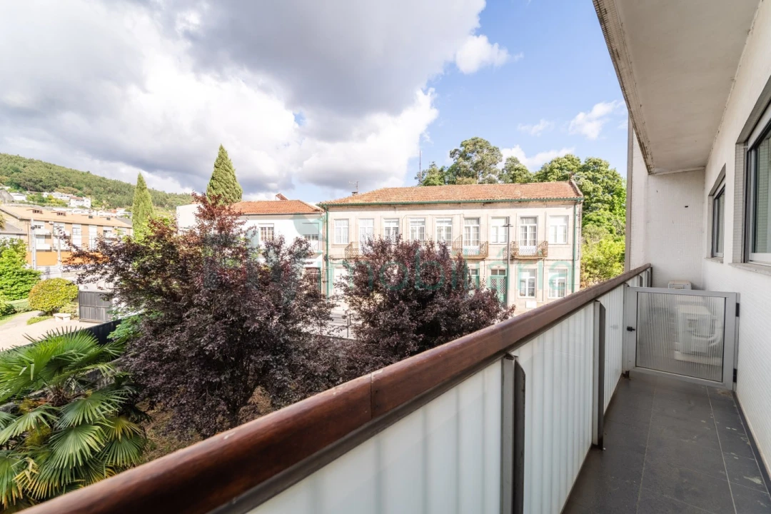 Apartamento T2 para Venda em Caldas de Vizela (São Miguel e São João) Foto 25