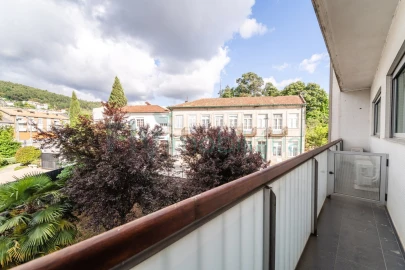 Apartamento T2 para Venda em Caldas de Vizela (São Miguel e São João)