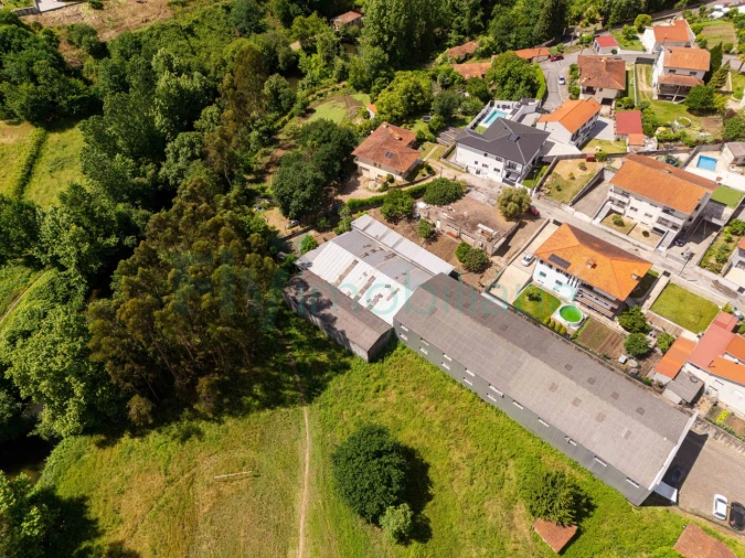 Armazém para Arrendamento em Santo Adrião de Vizela Foto 17