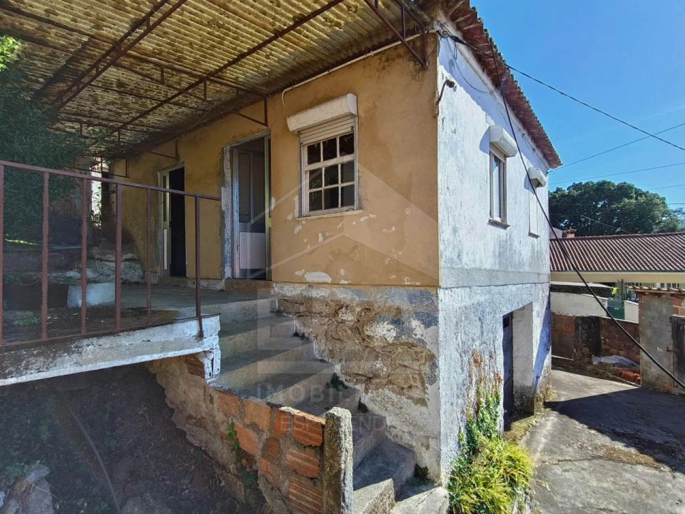 Moradia T3 para Venda em Barroselas e Carvoeiro Foto 3