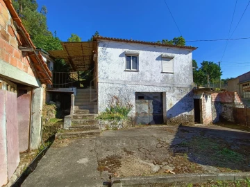 Moradia T3 para Venda em Barroselas e Carvoeiro