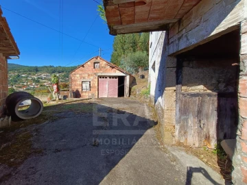 Moradia T3 para Venda em Barroselas e Carvoeiro