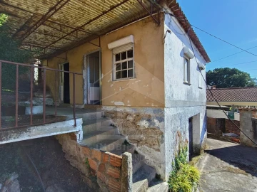 Moradia T3 para Venda em Barroselas e Carvoeiro