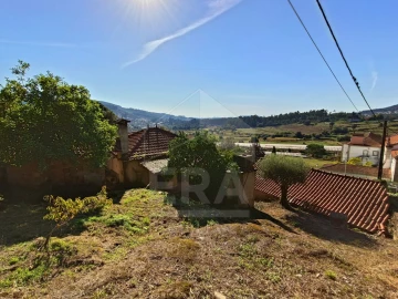 Moradia T3 para Venda em Barroselas e Carvoeiro