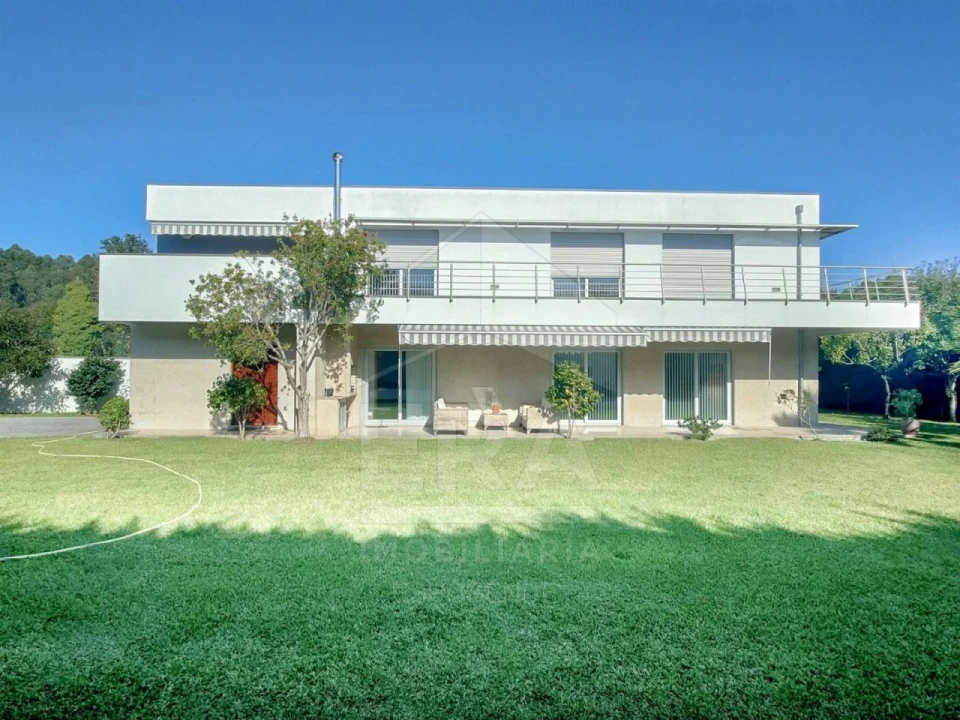Moradia T3 para Venda em Vila Nova de Anha Foto 1