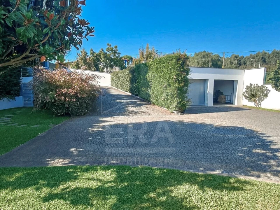 Moradia T3 para Venda em Vila Nova de Anha Foto 23