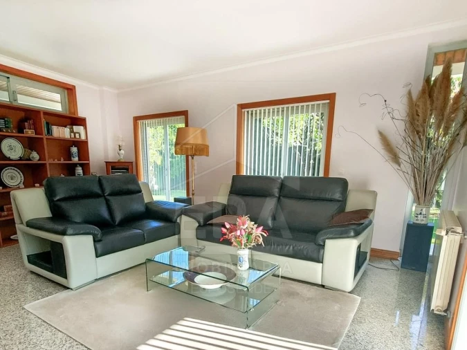 Moradia T3 para Venda em Vila Nova de Anha Foto 7