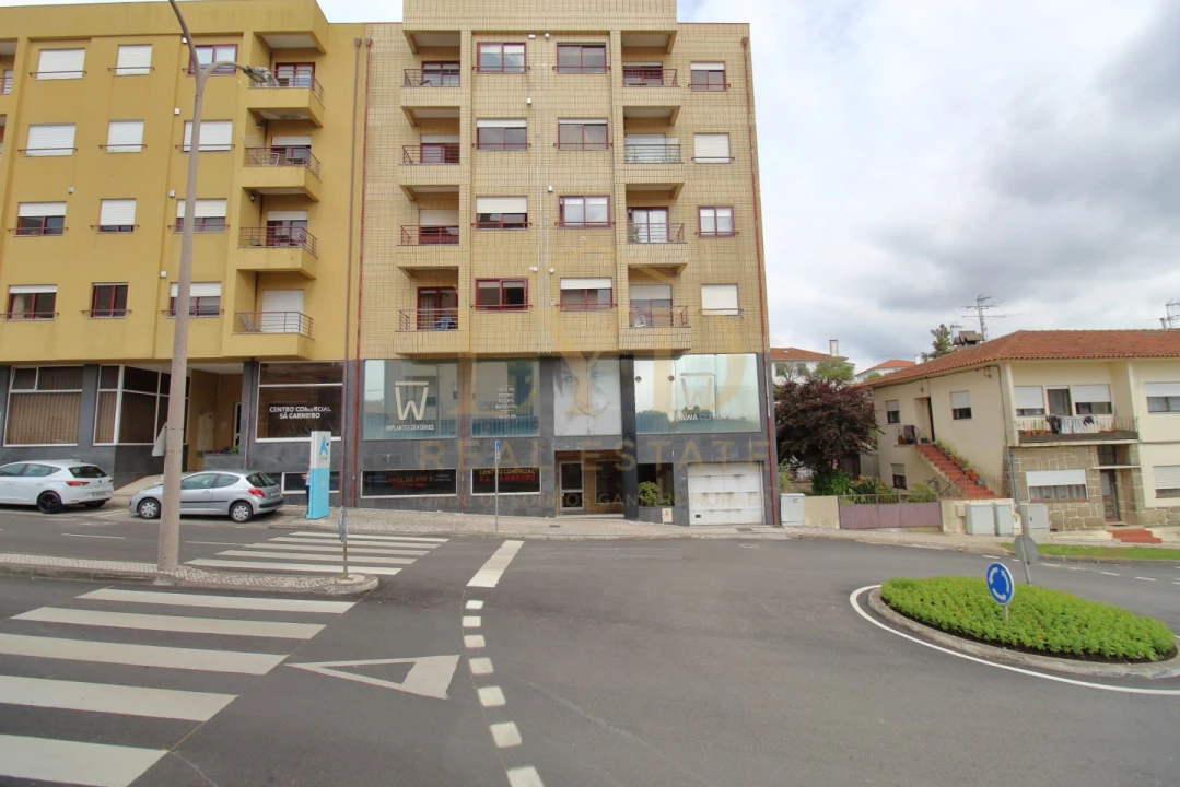 Apartamento T2 para Venda em São João da Madeira Foto 14