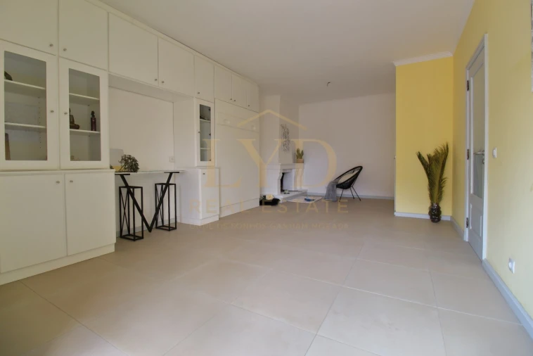 Apartamento T2 para Venda em São João da Madeira Foto 6