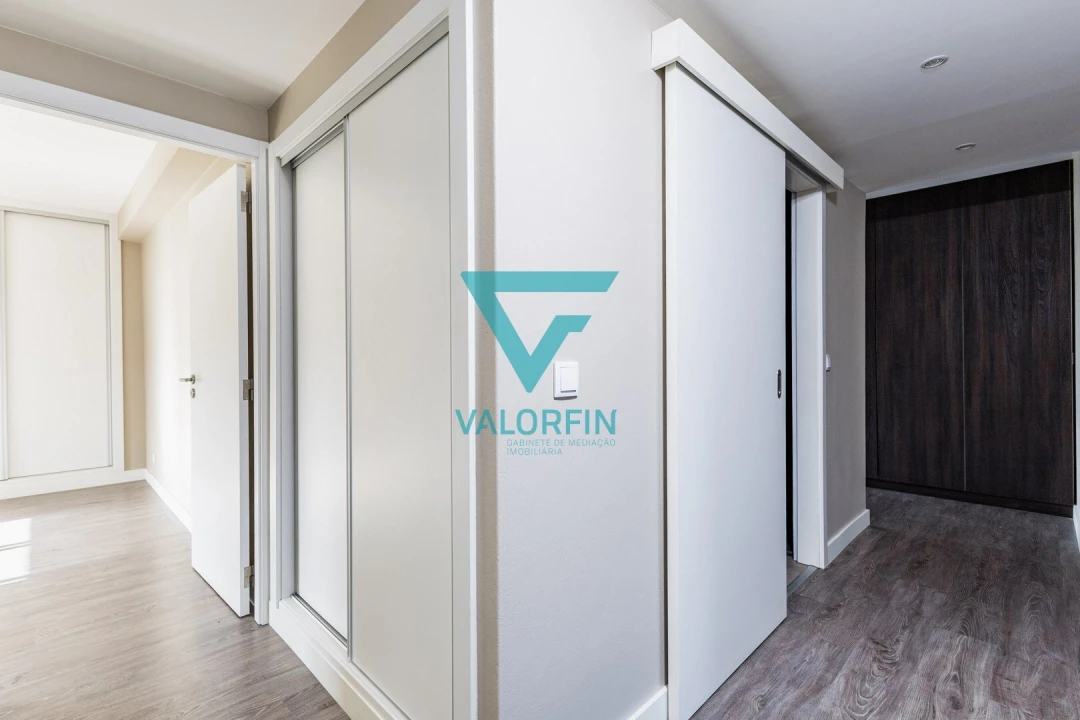 Apartamento T3 para Venda em Marinha Grande Foto 11