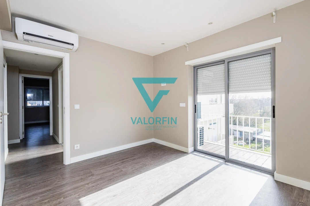 Apartamento T3 para Venda em Marinha Grande Foto 19