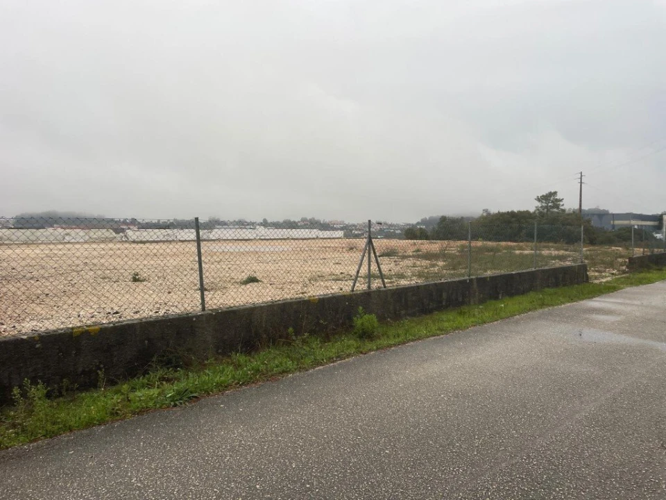 Terreno para Venda em Nossa Senhora das Misericordias Foto 1