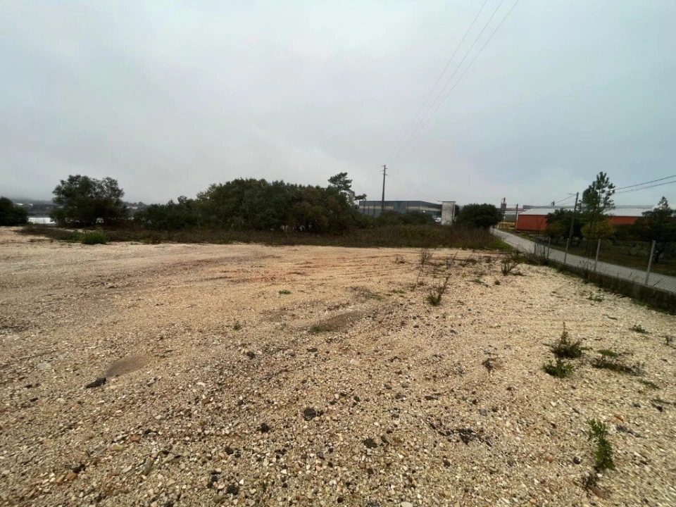 Terreno para Venda em Nossa Senhora das Misericordias Foto 10