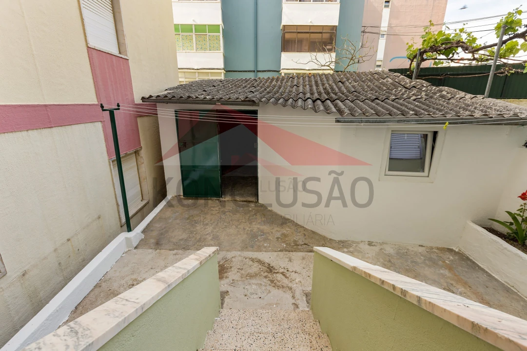 Apartamento T2 para Venda em Póvoa de Santa Iria e Forte da Casa Foto 20
