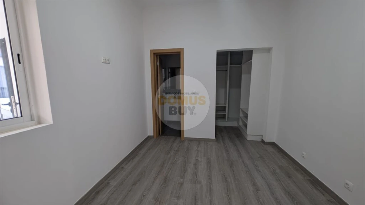 Moradia T3 para Venda em Baixa da Banheira e Vale da Amoreira Foto 9