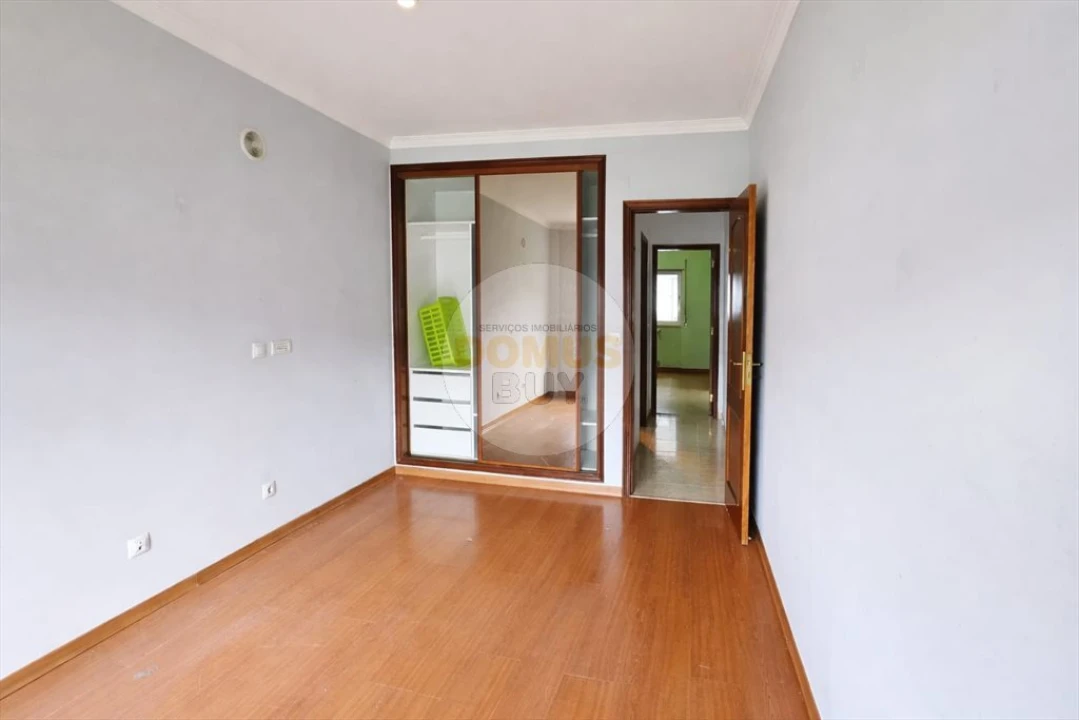 Apartamento T2 para Venda em Seixal, Arrentela e Aldeia de Paio Pires Foto 8