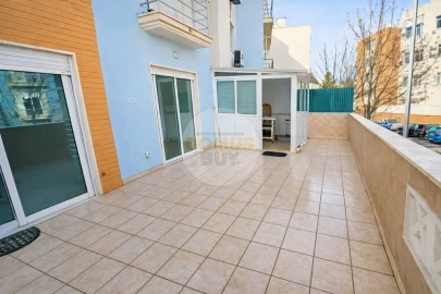 Apartamento T2 para Venda em Seixal, Arrentela e Aldeia de Paio Pires