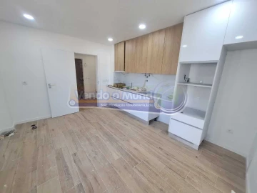 Apartamento T3 para Venda em Coruche, Fajarda e Erra