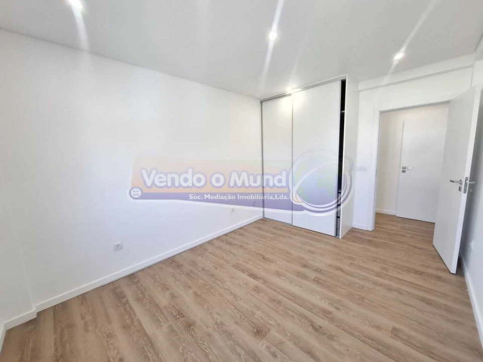 Apartamento T3 para Venda em Coruche, Fajarda e Erra Foto 13