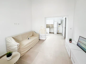 Moradia T1 para Venda em Santa Maria, São Pedro e Matacães