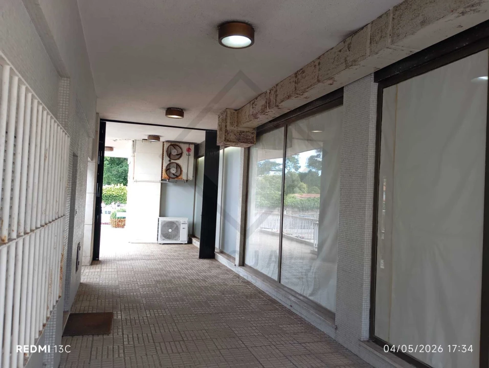 Loja para Arrendamento em Aldoar, Foz do Douro e Nevogilde Foto 1