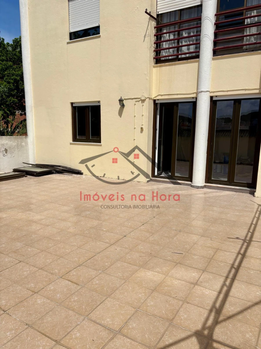 Apartamento T3 para Venda em União das Freguesias de Setúbal Foto 12