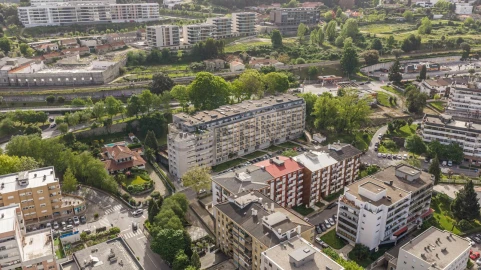 Apartamento T2 para Venda em Urgezes